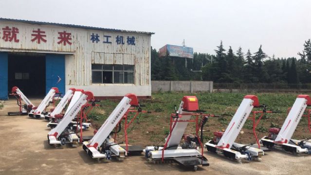 點(diǎn)擊查看詳細(xì)信息<br>標(biāo)題：裝袋機(jī) 閱讀次數(shù)：2479
