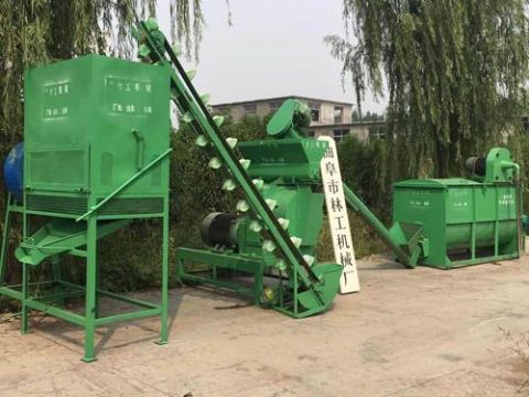 點(diǎn)擊查看詳細(xì)信息<br>標(biāo)題：飼料顆粒機(jī) 閱讀次數(shù)：2590